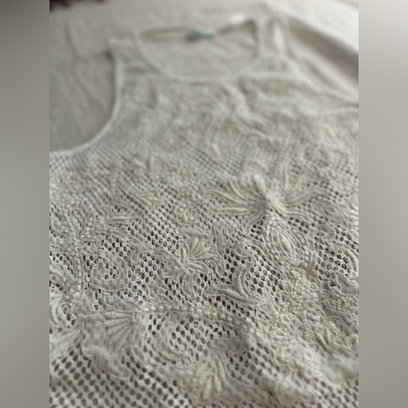 Kimchi Blue mesh and embroidered tank top white - Picture 2 of 7